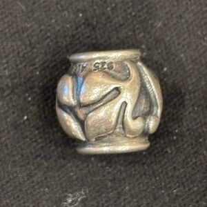 Pandora Sterling Silver Floral Barrel Bead - Silver